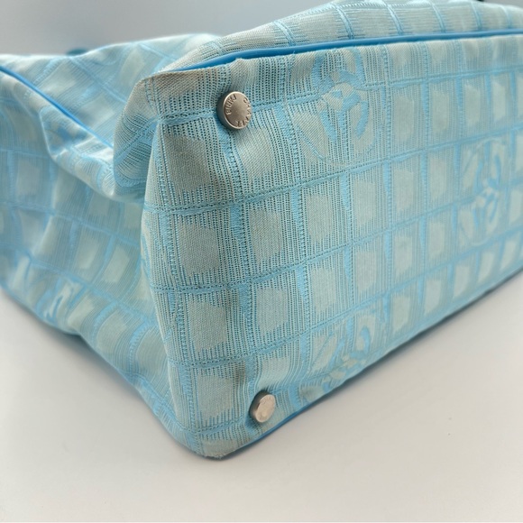 Chanel “Travel Line” Nylon Leather Tote Bag - Picture 7 of 9